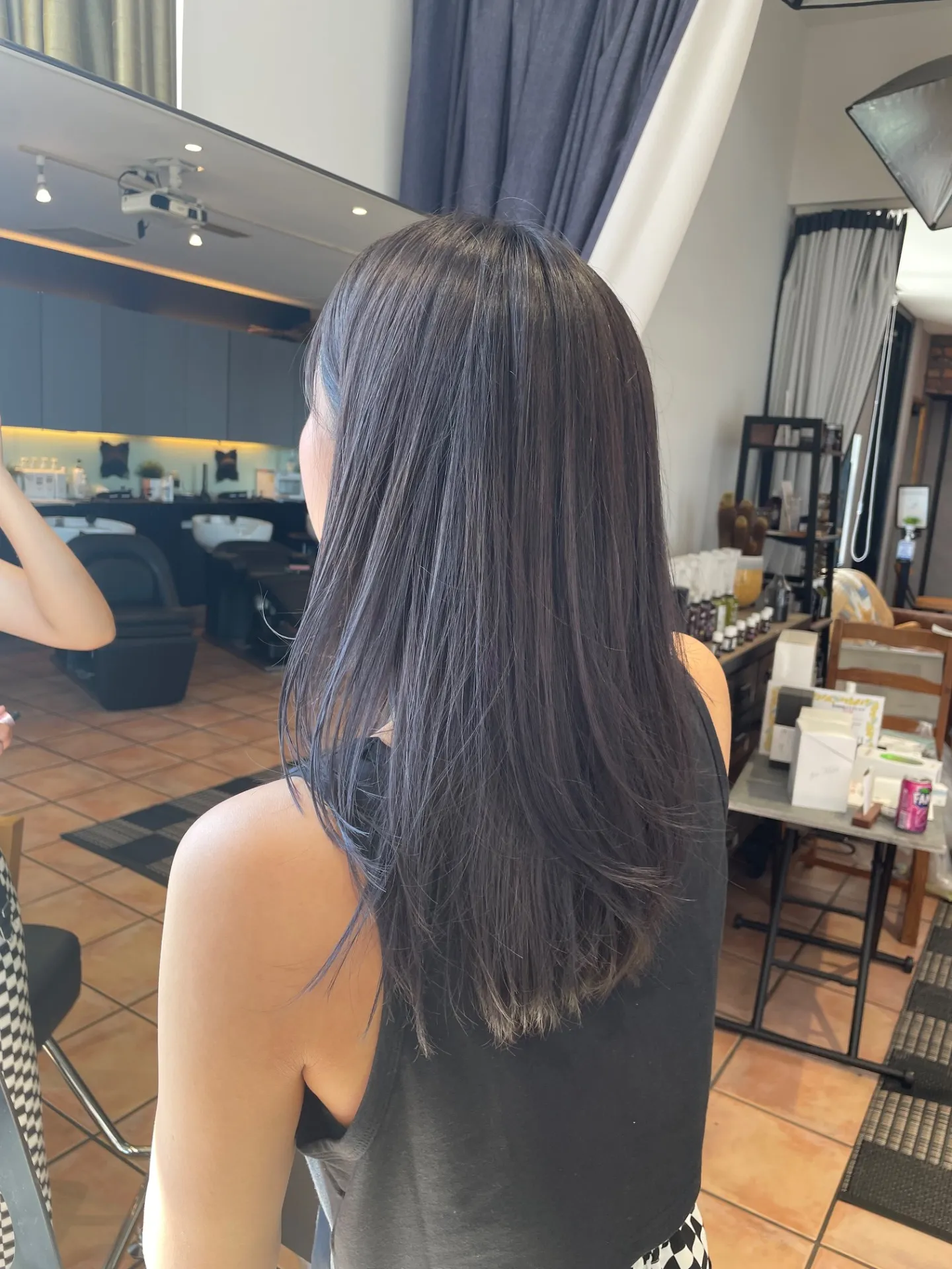 お盆休みは美容院でキレイに！早めのご予約がおすすめ